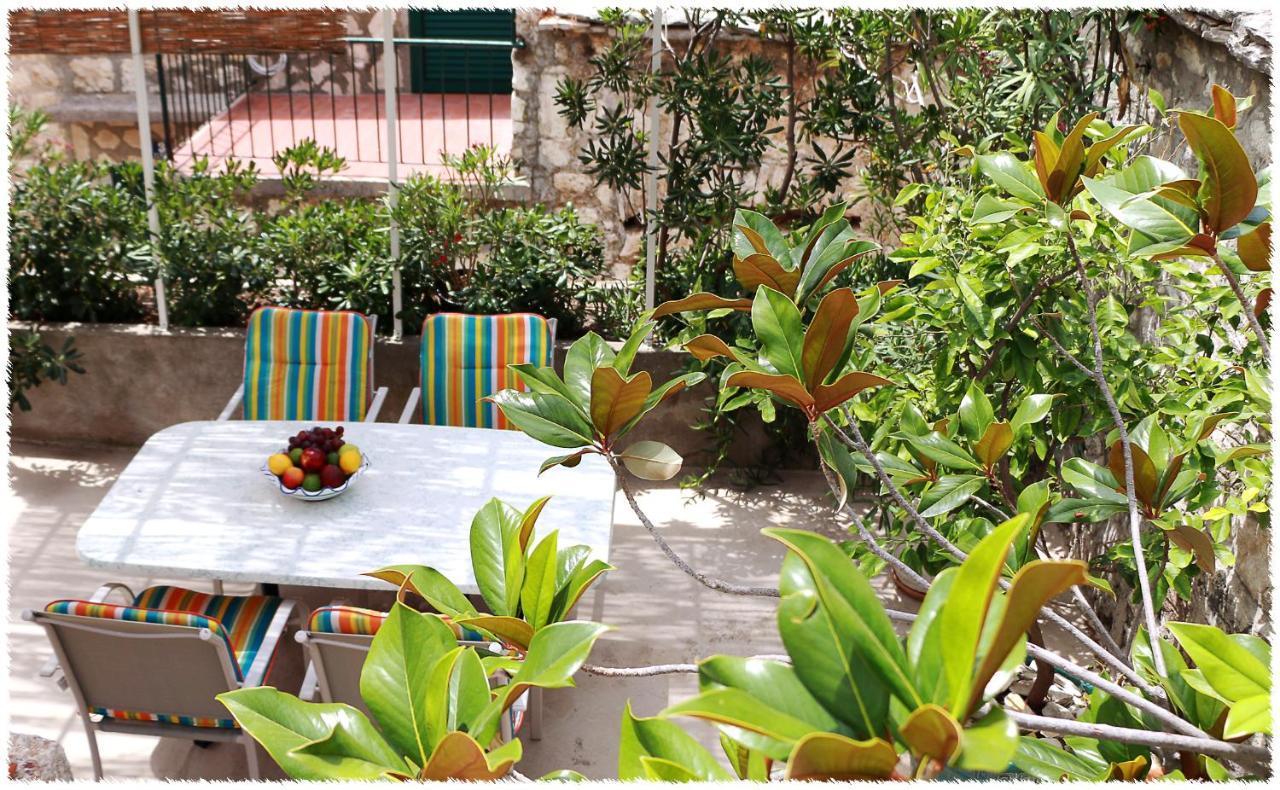 Apartment Dane Primošten Esterno foto